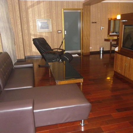Sunflower Motel Hsinchu City Eksteriør billede